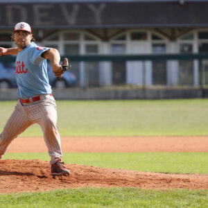 B74A76990-Jeff-pitcher